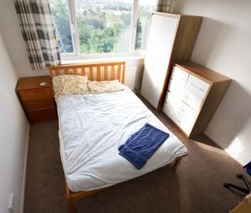 Westerham Close, Canterbury - Photo 4