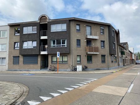 Verzorgd appartement met 1 slpk en staanplaats op een toplocatie in Mol-centrum! – Verlinden Vastgoed - Photo 2