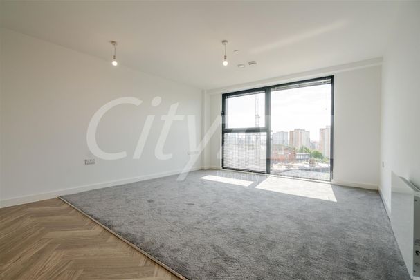 Willow Court, Salford - Photo 1
