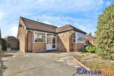 2 bedroom detached bungalow to rent - Photo 3