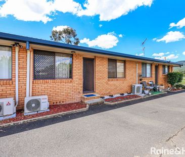 2 BEDROOM UNIT IN PRIME LOCATION! - Photo 5