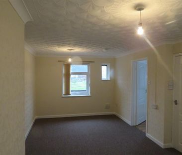 Clas Tynewydd, Cardiff - Photo 3