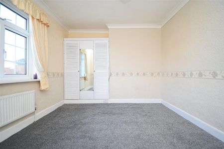 Forge Hill Lane, Knottingley - Photo 4