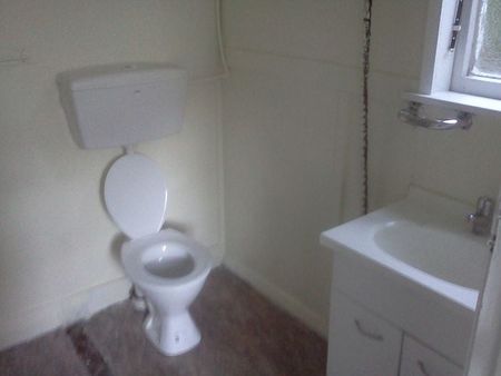 2BR Aro Valley flat - Photo 5