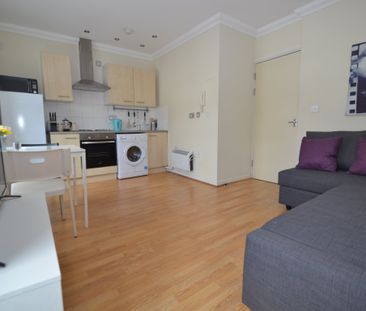 1 bed flat to rent in Green Street, RIVERSIDE, CF11 - Photo 6