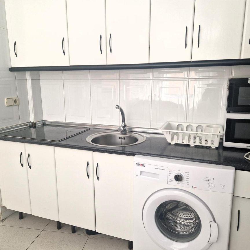 Flat second hand for rent - Photo 1