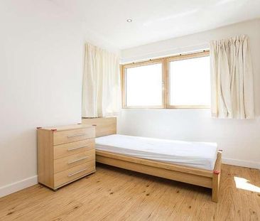 Pinnacle House, Heritage Avenue, London, NW9 - Photo 3