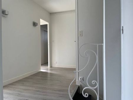 Appartement 8 pièces - - Photo 4