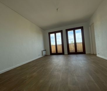 Les Milles - Type 3 en dernier étage - 57m² - 980€ - Photo 2