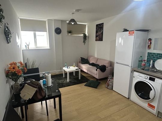 1 bedroom apartment to rent - Photo 1