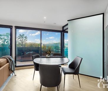 402/12 High Street, Glen Iris - Photo 3