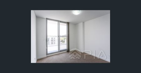 Spacious 2-Bedroom + Study Room Apartment | Just 2 Mins Walk to Train Station | Exclusive Resident Facilities! - Photo 2