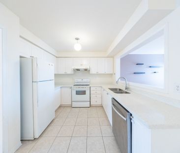 For Lease - 77 Andriana Crescent, Markham, Ontario - Photo 5