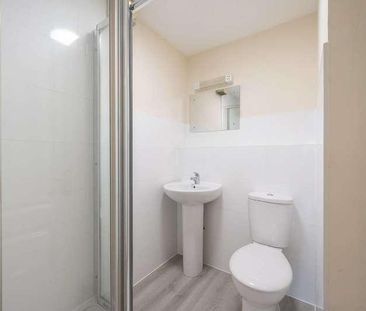 Harland Close, Merton, SW19 - Photo 4