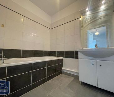 Location Appartement 2 pièces 52m² CHATEAURENARD 13160 - Photo 3