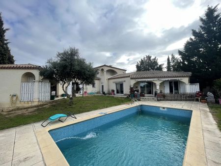 Location Villa 7 pièces 211 m2 à Agde - Photo 2