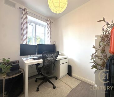 4 bedroom terraced house to rent - Photo 5