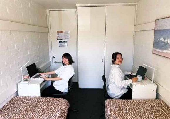 Twin Room - Photo 1