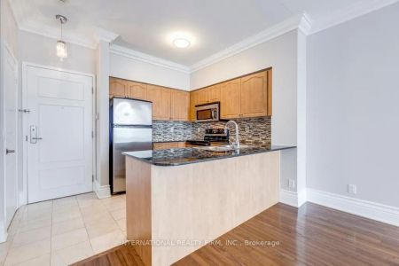 350 Red Maple Road #Ph09 - Photo 5