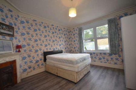 Kingsmead Road, London, SW2 - Photo 3