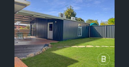 26 Arblaster Street, California Gully, Vic 3556 - Photo 2