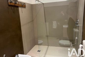 Via via xxv aprile, Genova, Liguria 16123