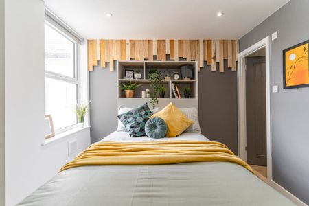 Manners #128 - Photo 5