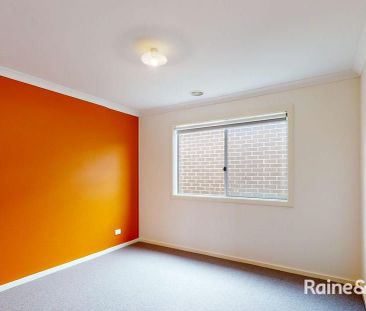 Beautiful 4-bedroom house in Cranbourne East! (Bonus- solar panels ... - Photo 6