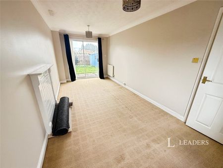 3 bedroom house to rent Wheatfield, Langtoft, Peterborough, Lincolnshire, PE6 - Photo 2