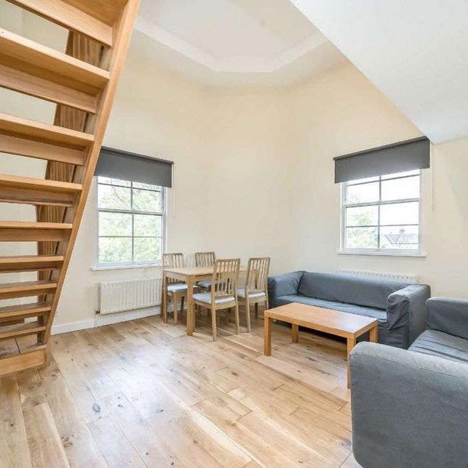3 bedroom flat to rent - Photo 1