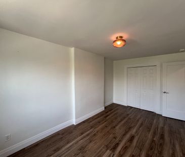 For Lease - 366 Lauder Avenue Unit# 2nd Floor, Toronto, Ontario - Photo 1