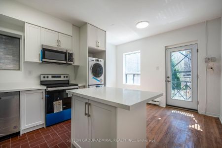 For Lease - 1969 queen Street Unit# 2, Toronto, Ontario - Photo 2