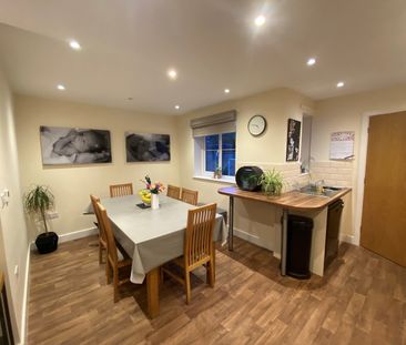 3 Maes Penrhyn, Four Crosses - Photo 2