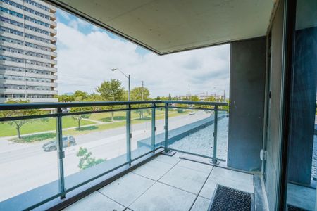 For Lease - 30 Meadowglen Place Unit# 211, Toronto, Ontario - Photo 3