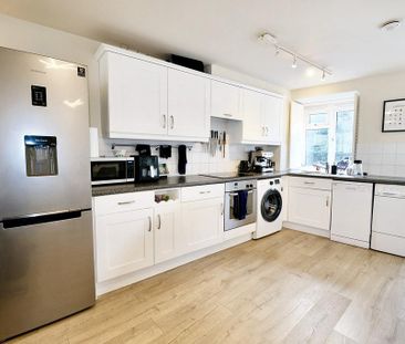 2 bedroom apartment to rent - Photo 6