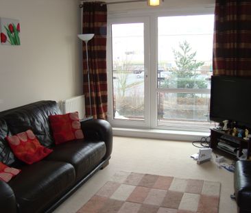 Two Bedroom Apartment for Rent in Hatfield - Photo 1