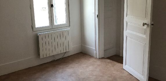 Location Appartement 2 pièces DREUX 28100 - Photo 2