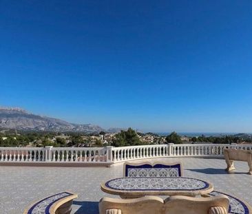 6 room luxury House for rent in Altea, Valencia - Photo 1