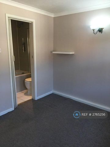 1 bedroom maisonette to rent - Photo 2