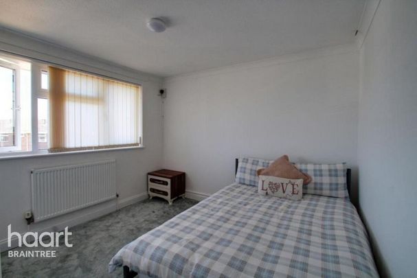 3 bedroom end of terrace house to rent - Photo 1