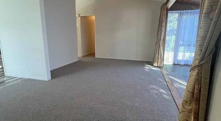 Easy Living in a Prime Location! - Photo 5