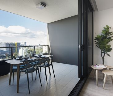 Elevated Apartment Living on the 15th Floor in Toowong - Photo 6