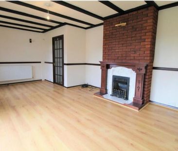 3 bedroom semi-detached house to rent - Photo 3