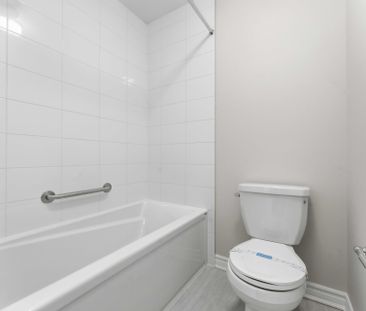 For Lease - 182 Ryan Reynolds Way, Orleans - Convent Glen and Area,... - Photo 2