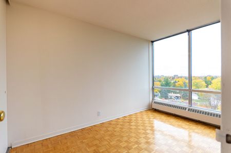 Mooney's Bay area apartment complex on Norberry Crescent and Springland Drive offering charming and affordable rental un - Photo 4