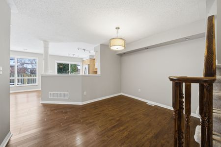 For Lease - 2466 Appalachain Drive, Oakville, Ontario - Photo 3