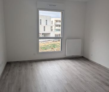 Location Appartement 2 pièces 48m² - Photo 2