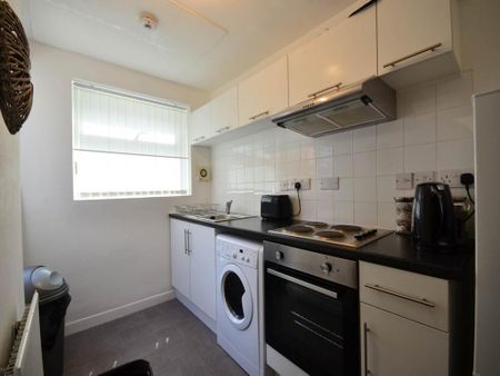 2 bedroom house share to rent - Photo 5