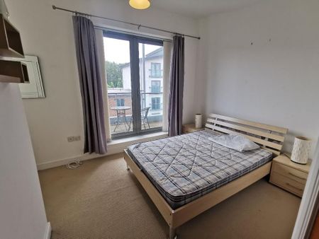 3 bedroom apartment to rent - Photo 4
