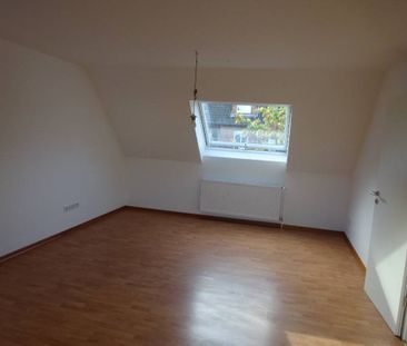 2,5 Zimmer Dachgeschoss Wohnung in Neuss Römerstraße - Photo 6